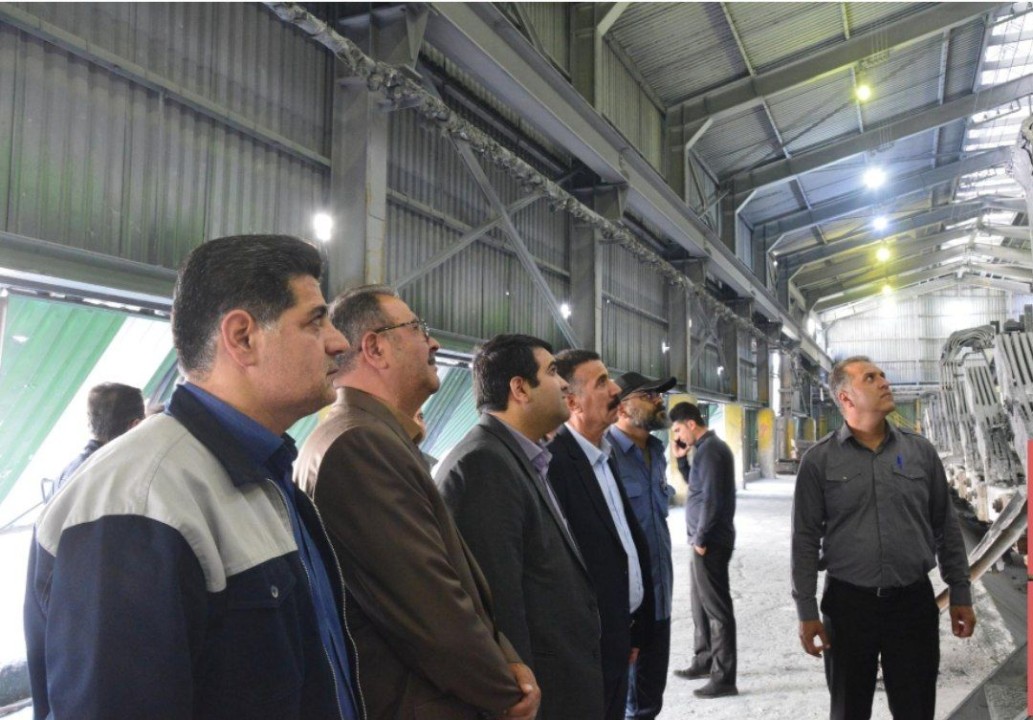 بازدید اعضای محترم هیات مدیره شرکت آلومینیوم ایران (ایرالکو) ازخطوط تولیدی کارخانه و ملاحظه مسائل و مشکلات موجود و برگزاری جلسه هیات مدیره