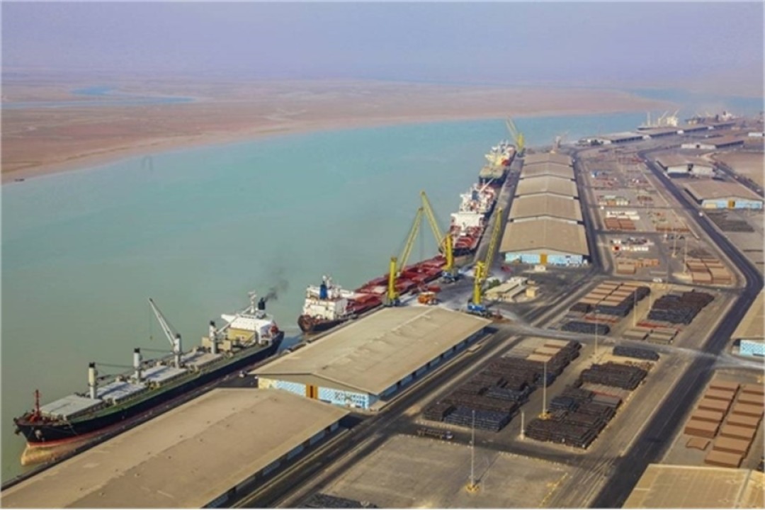 پیشرفت 61 درصدی پروژه احداث زیرساخت اراضی توسعه‌ای ۳۲۹ هکتاری بندر امام خمینی (ره)