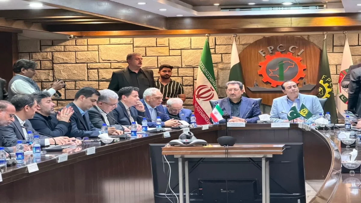 ظرفیت های جدید همکاری‌های تجاری ایران و پاکستان با محوریت بخش خصوصی فعال می‌شود